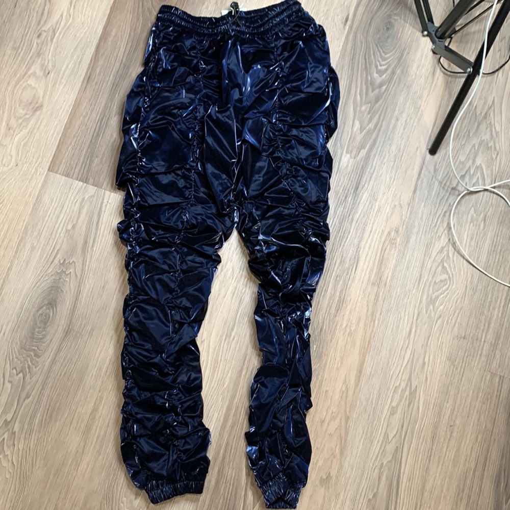 Two pc set